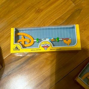 New Pluto Disney Key